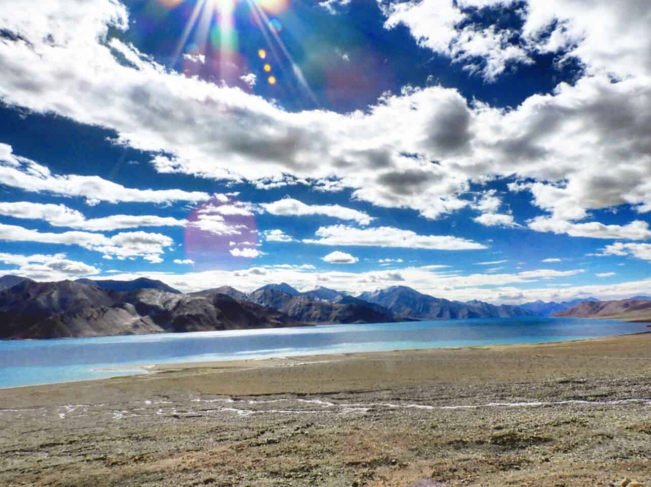 Travel Resolutions for 2018 - Digital Detox at Pangong Lake, Ladakh