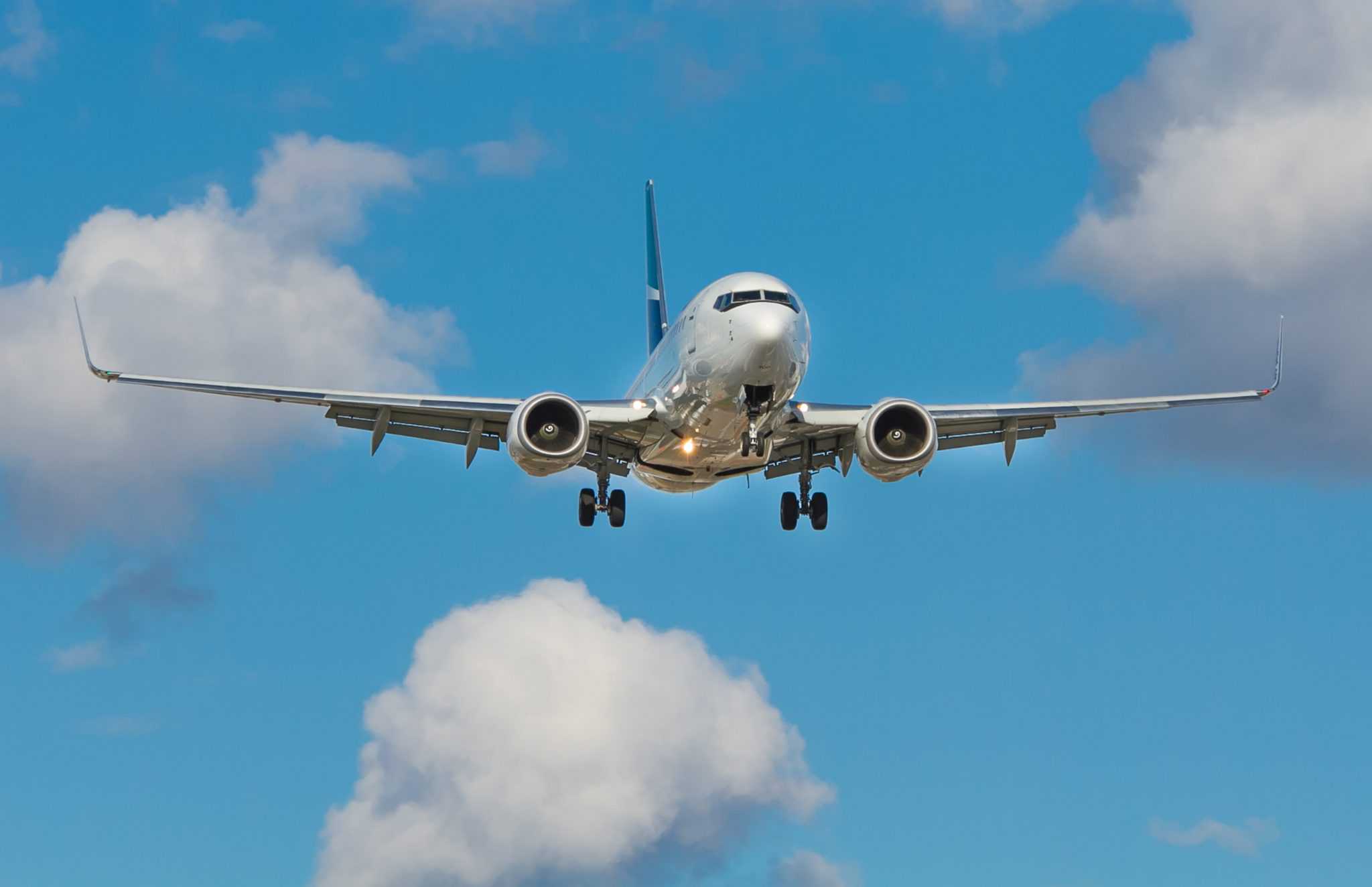 Terrific hacks to help you find cheap flight tickets! - Couple of Journeys