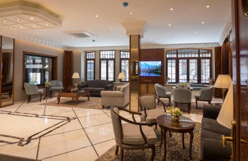 Vardar Palace Lobby - an excellent hotel for solo travelers in Taksim