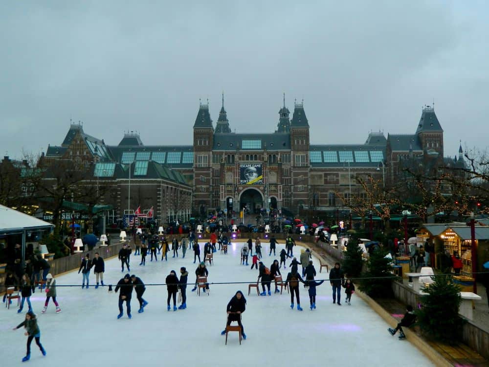 Ice Skating at the Karlsplatz will cheer you on. Surrounded by festive vibes and Christmas spirits, one should definitely visit this place.