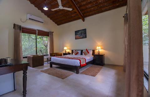 Spacious room at Jharna Resort, a top-rated safari lodge in Tadoba, perfect for travelers exploring where to stay in Tadoba for a wildlife getaway.